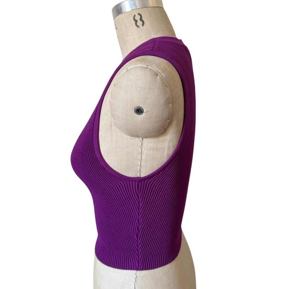 NWT Babaton Sculpt Knit Muscle Tee In Ube Purple Size Medium - Picture 2 of 6